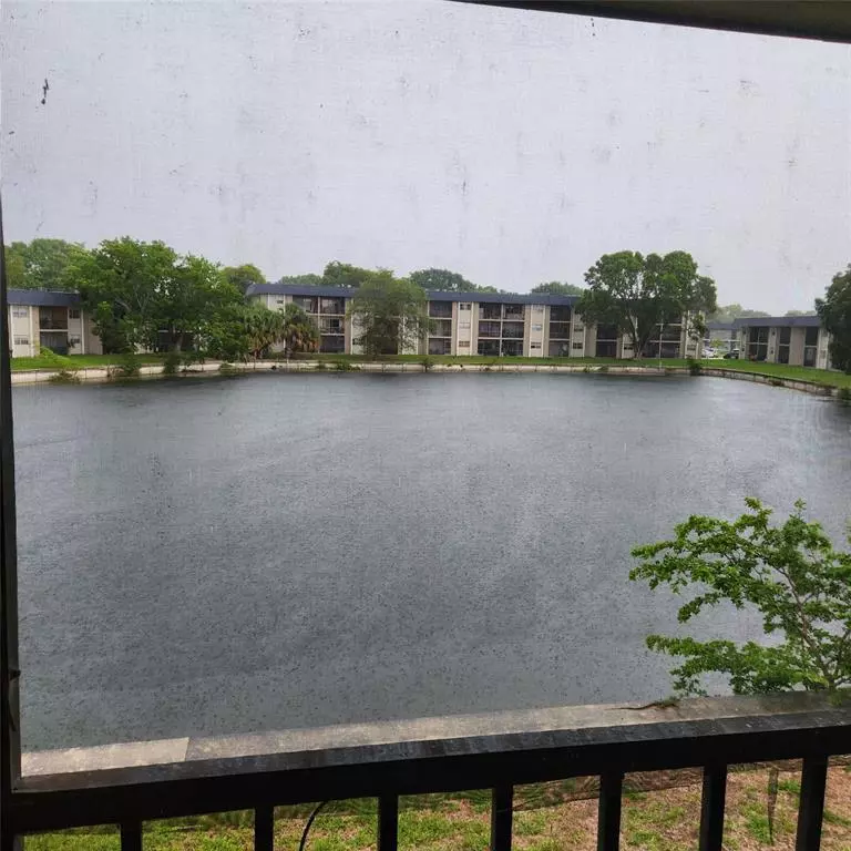 Fort Lauderdale, FL 33321,7901 Colony Cir #205