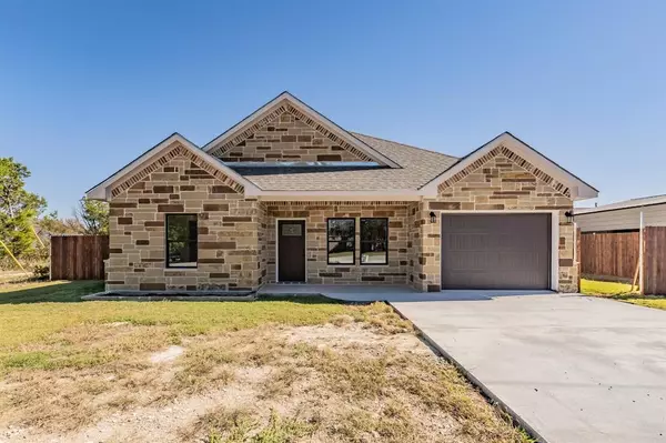 Granbury, TX 76048,2515 Coyote Trail