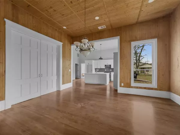 Greenville, TX 75401,3906 Houston Street