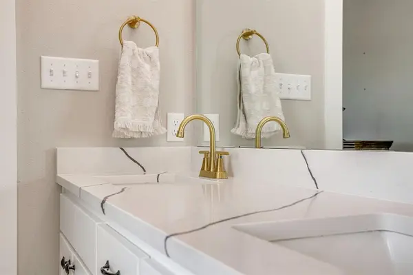 Mineral Wells, TX 76067,920 Kite Road