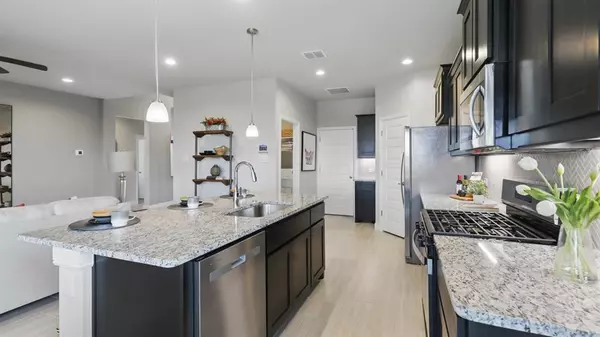 Cleburne, TX 76033,1905 CHEROKEE Lane