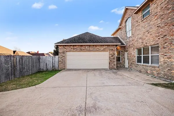 Red Oak, TX 75154,208 Cobblestone Circle