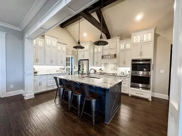 Benton, LA 71006,5107 Waters Edge Drive