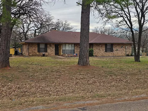 Alvarado, TX 76009,5955 Pecan Circle