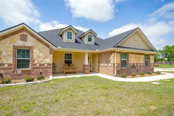 Decatur, TX 76234,203 County Road 4221