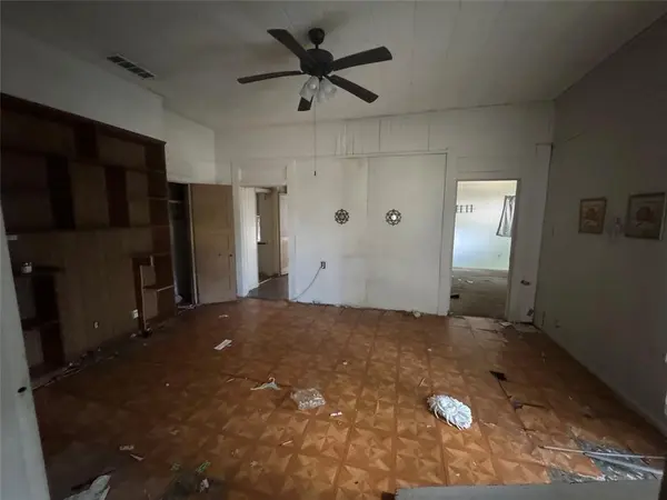 Lufkin, TX 75901,521 N 1st Street