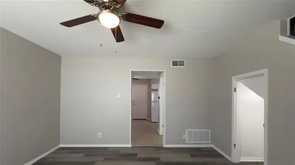 Denison, TX 75020,1905 W Morton Street #20