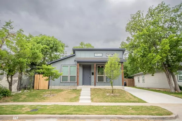 836 E Maddox Avenue, Fort Worth, TX 76104