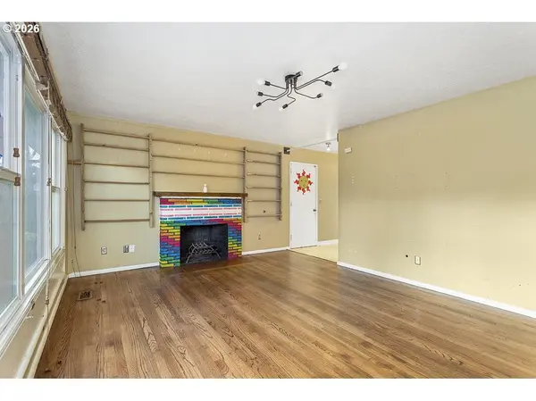 Portland, OR 97233,14035 SE HARRISON ST