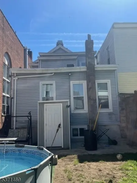 Passaic City, NJ 07055,112 Washington Pl