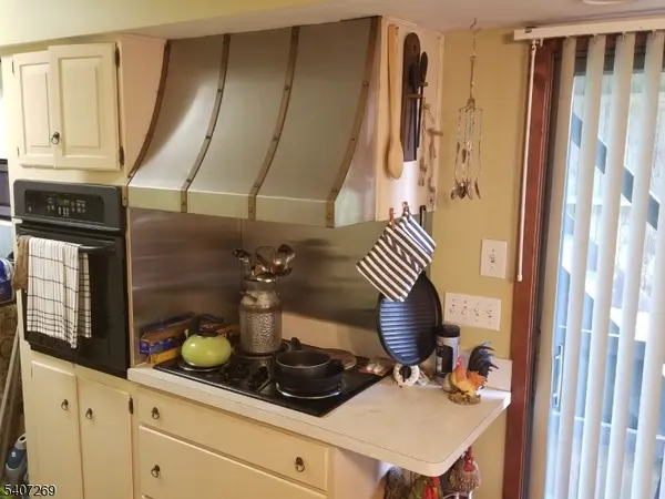 Bloomingdale Boro, NJ 07403,36 Glenwild Ave #1