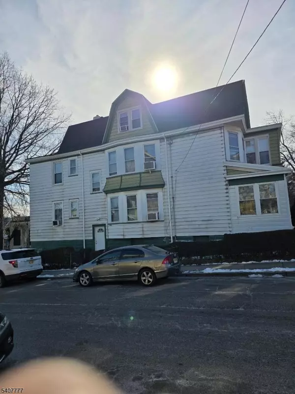 Newark City, NJ 07112,388 Seymour Ave