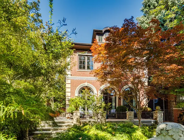 Toronto C09, ON M4W 1R6,92 South DR