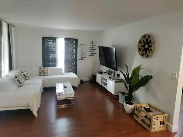 Coconut Creek, FL 33066,2852 S Carambola Cir #2852