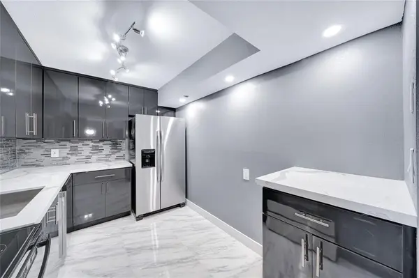 Pembroke Pines, FL 33026,1100 Saint Charles Pl #708