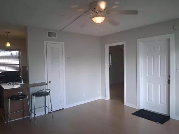 Pompano Beach, FL 33062,3212 NE 7th Pl #10