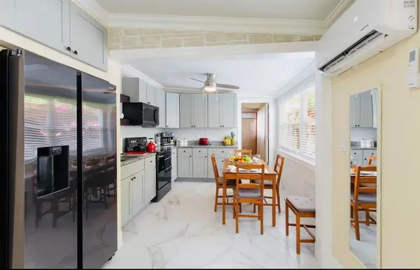 West Palm Beach, FL 33415,279 Hach Ln (2/1)