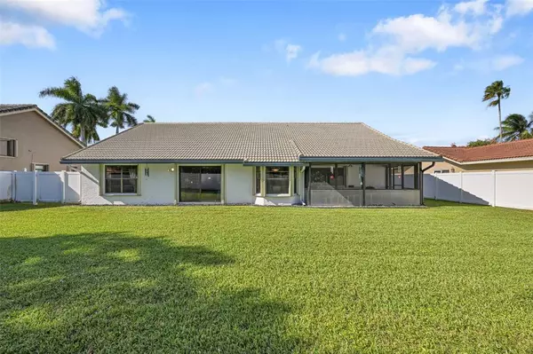 Tamarac, FL 33321,7312 NW 83rd Way