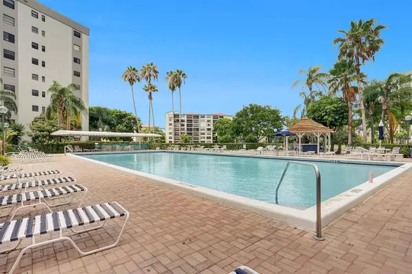 Pompano Beach, FL 33069,2221 Cypress Island Dr #501
