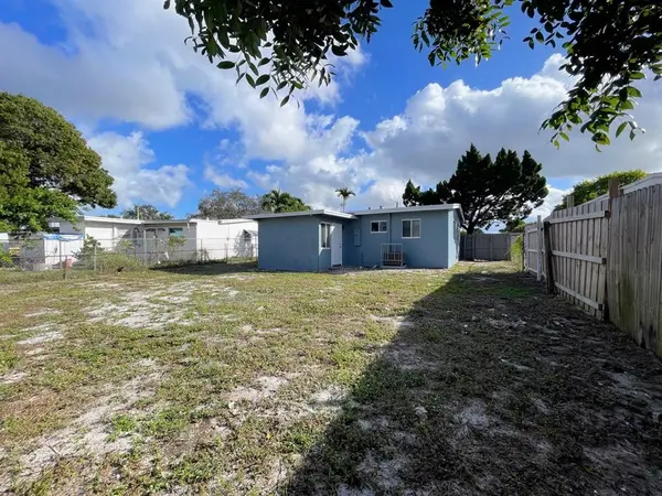 Fort Lauderdale, FL 33311,1774 Lauderdale Manor Dr