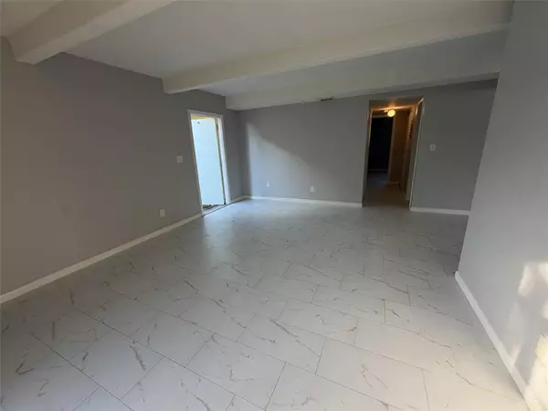 Pompano Beach, FL 33060,1045 S Flagler Ave #717