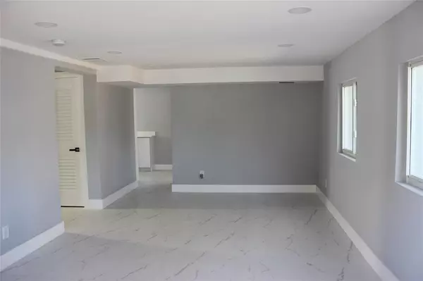 Boynton Beach, FL 33435,522 SE 20th Ct