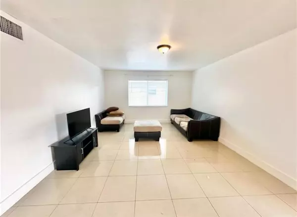 Fort Lauderdale, FL 33312,1548 SW 5th Pl #2