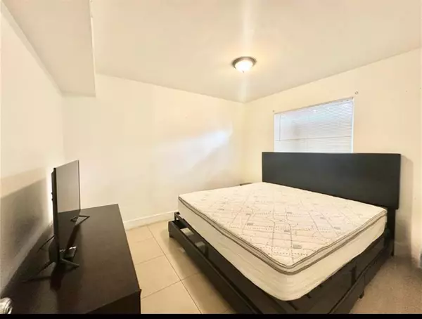 Fort Lauderdale, FL 33312,1548 SW 5th Pl #2