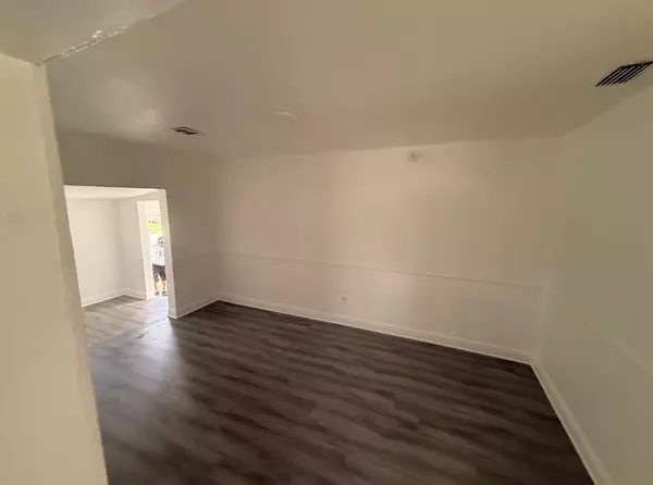 Miami, FL 33142,5720 NW 23rd Ave