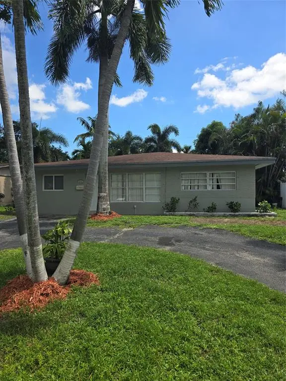 Hollywood, FL 33021,2111 N 57th Ter