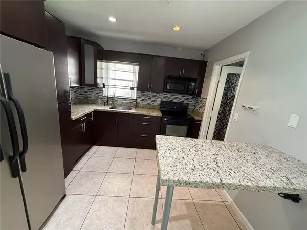 Hollywood, FL 33021,2111 N 57th Ter