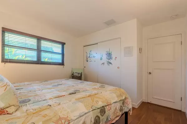 Dania Beach, FL 33004,813 NW 12th Ave