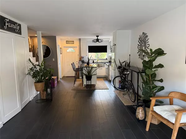 Dania Beach, FL 33004,Address not disclosed