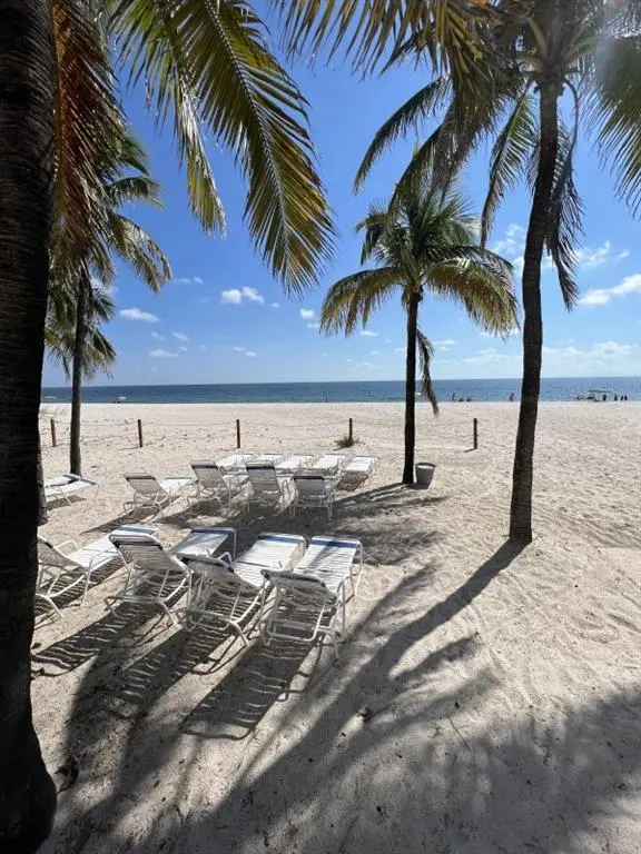 Pompano Beach, FL 33062,1000 S Ocean Blvd #15J