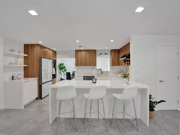 Boca Raton, FL 33431,260 NW 36th St