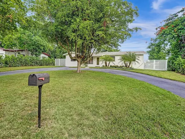 Boca Raton, FL 33431,260 NW 36th St