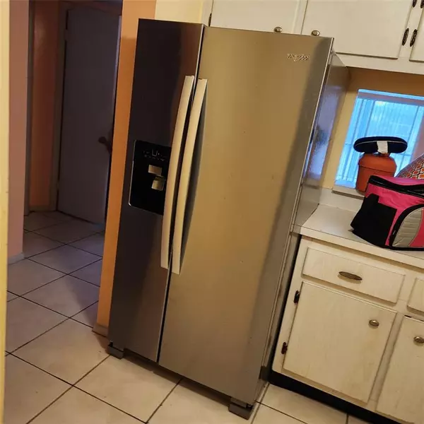 Fort Lauderdale, FL 33321,7901 Colony Cir #205