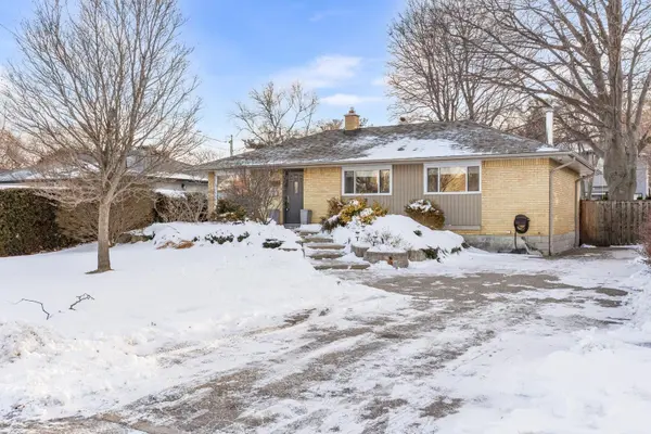 Mississauga, ON L5A 2M4,2176 Florian RD