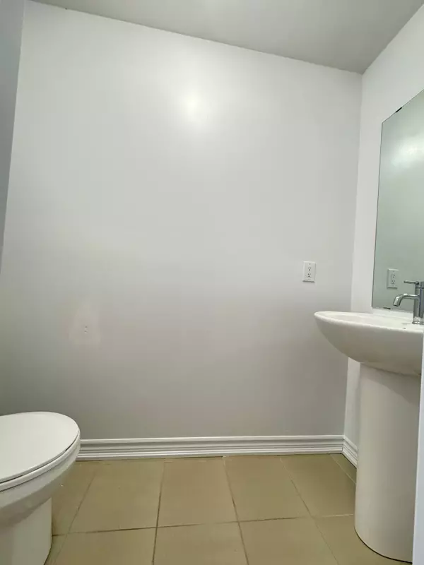 Southgate, ON N0C 1B0,22 Fennell ST