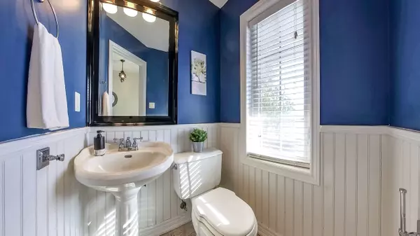 Hamilton, ON L0R 1C0,189 FALL FAIR WAY