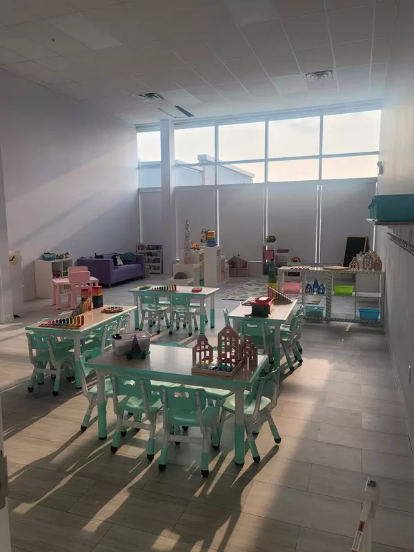 Brant, ON N3L 0B5,1070 Rest Acres RD