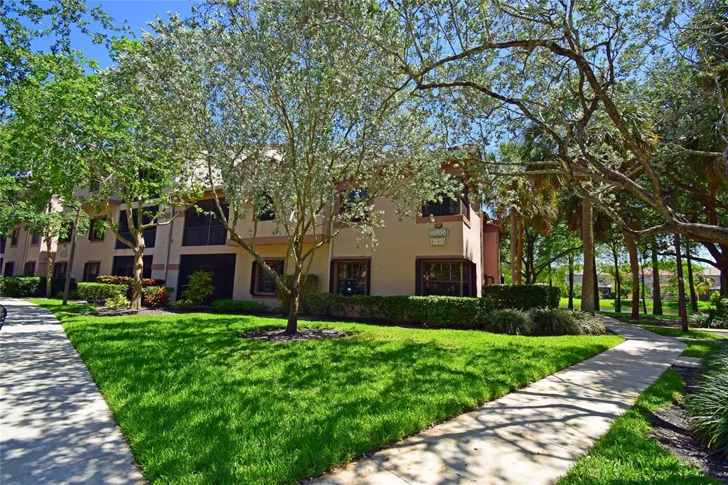 Plantation, FL 33322,10700 NW 14th St #157