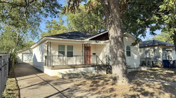 Dallas, TX 75211,3815 Poinsettia Drive