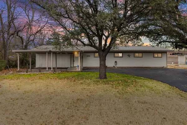 1508 Skyline Drive, Greenville, TX 75401