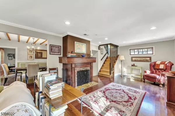 Bloomfield Twp., NJ 07003,19 Forest Dr