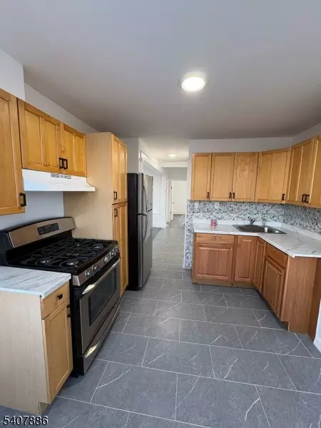 Belleville Twp., NJ 07109,114 Overlook Ave #1