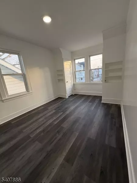 Belleville Twp., NJ 07109,114 Overlook Ave #1