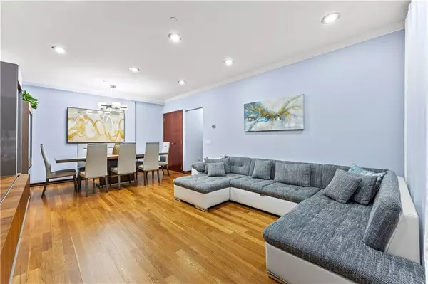 Brooklyn, NY 11235,4078 Nostrand AVE #1B