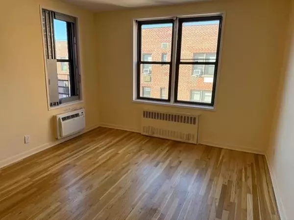 Brooklyn, NY 11235,2546 East 13th ST #F7