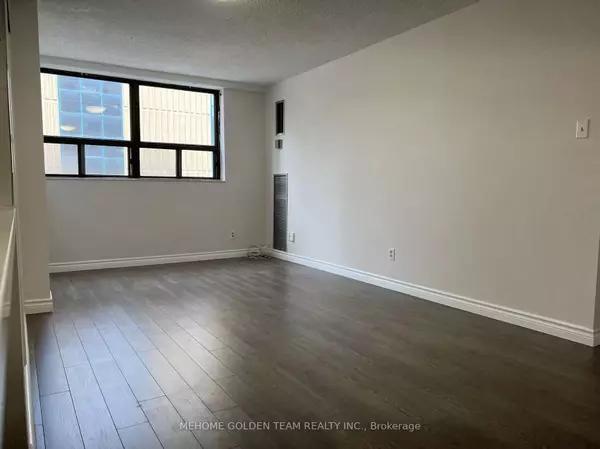 Toronto C01, ON M5T 2X6,80 St Patrick ST #621